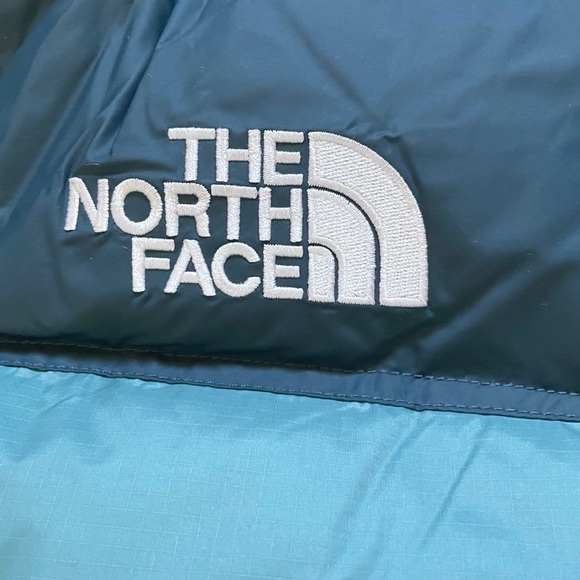 The North Face Men’s 1996 Retro Nuptse Vest - Picture 6 of 11